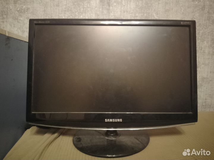 Монитор Samsung