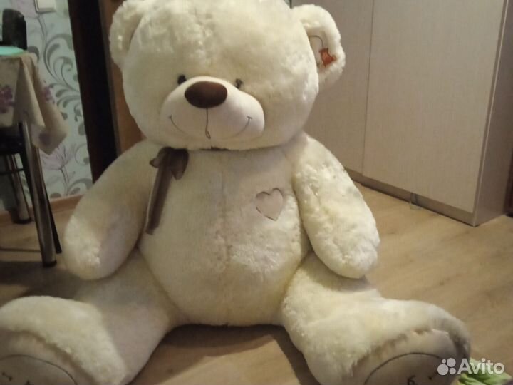 Большие плюшевые медведи