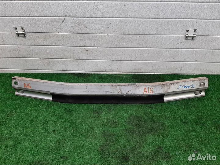 Усилитель бампера заднего Lexus RX300 (MCU35) 2004