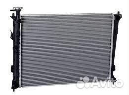 Радиатор охлаждения двигателя Киа Сид 2012-2018