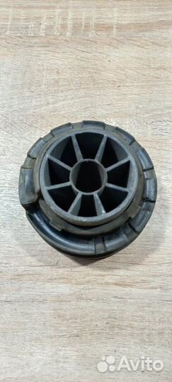 Опора пружины задняя Mercedes-Benz Ml-Class Ml320