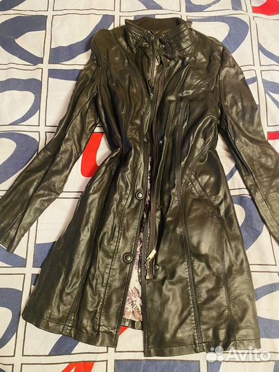 Куртки пальто