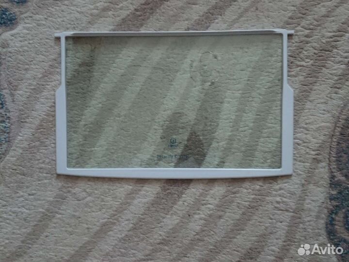 В холодильник полка. Индезит