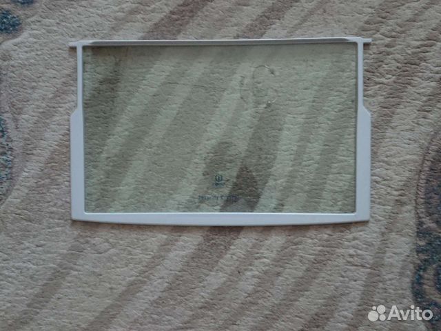 В холодильник полка. Индезит