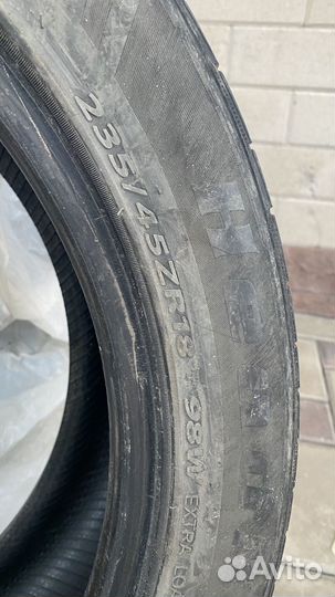 Habilead Headking S2000 235/45 R18