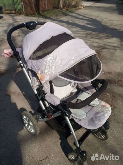 Прогулочная коляска