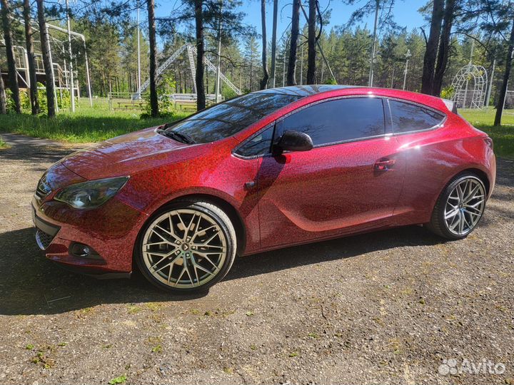 Opel Astra GTC 1.4 AT, 2014, 202 000 км