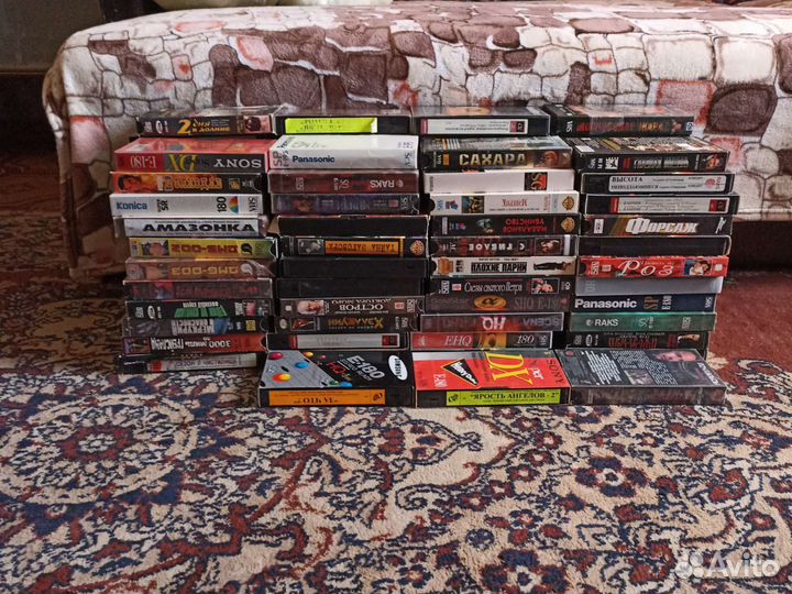 Видео кассета одна кассета стоит