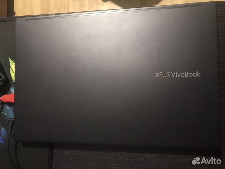 Asus VivoBook 15 коврик+мышь