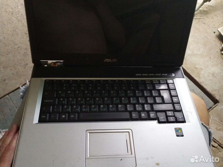 Ноутбук asus z53s на запчасти