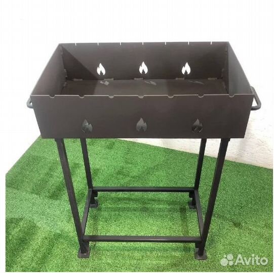 Мангал с подказанником