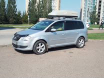 Volkswagen Touran 1.4 AMT, 2009, 450 000 км, с пробегом, цена 1 100 000 руб.