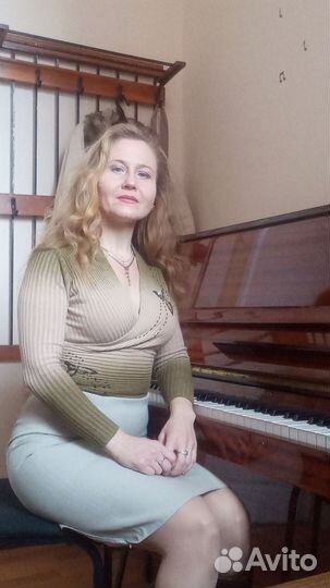 Репетитор и преподаватель по классу фортепиано