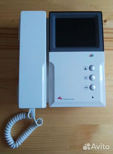 Видеодомофон Hyundai HAC-201
