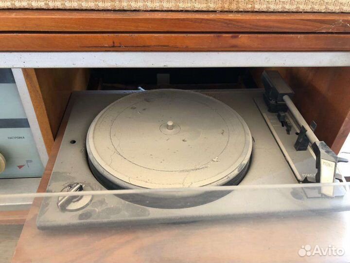 Радиола Эстония 4