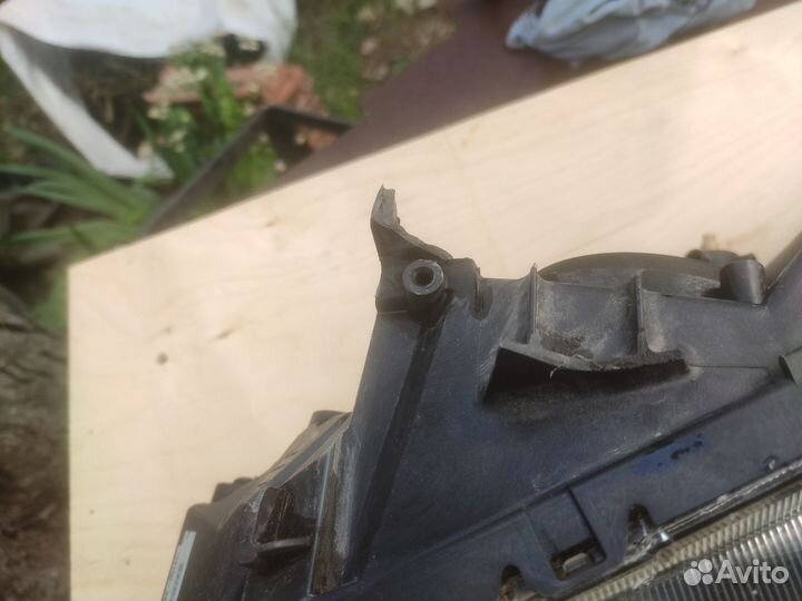 Фара Honda Civic 4d левая 33150-SNB-G610-M1