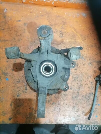 Кулак поворотный задний правый Kia Sportage 2