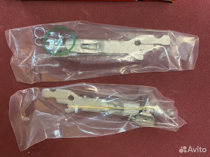 Планки распорные задних колодок Логан Сандеро