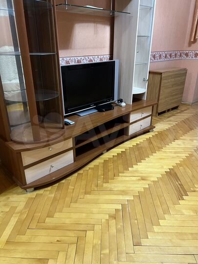 3-к. квартира, 60 м², 2/5 эт.
