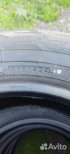 Yokohama Ice Guard IG55 215/60 R16 99T