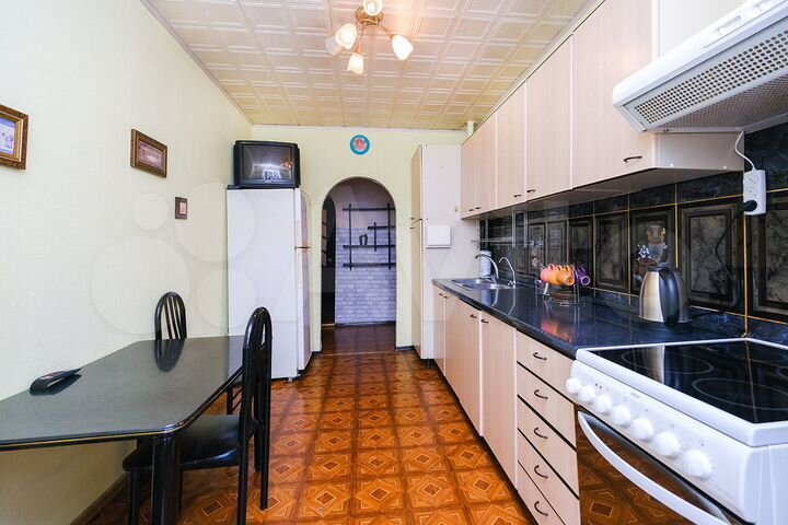 Комната 15 м² в 3-к., 2/9 эт.