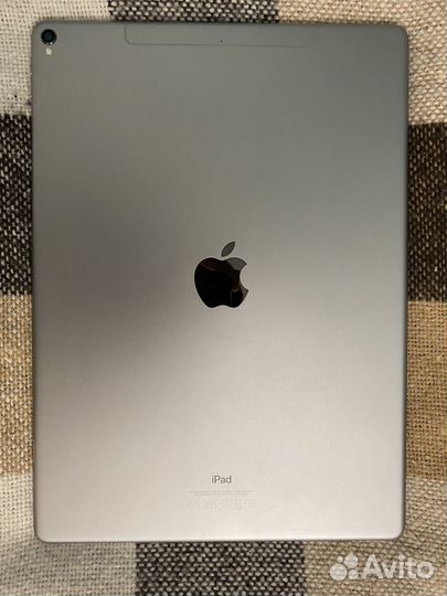 Apple iPad pro 12.9 2017 (2 gen) на запчасти