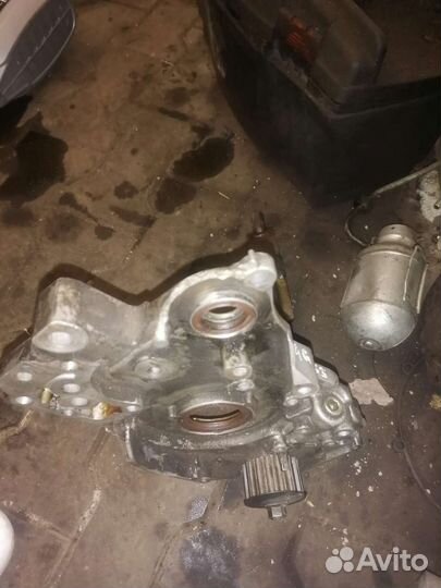 Масляный насос с балансиром.Lancer 9 2.0 4G63