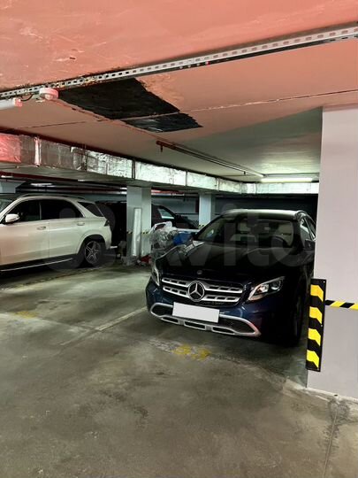 Машиноместо, 25 м²