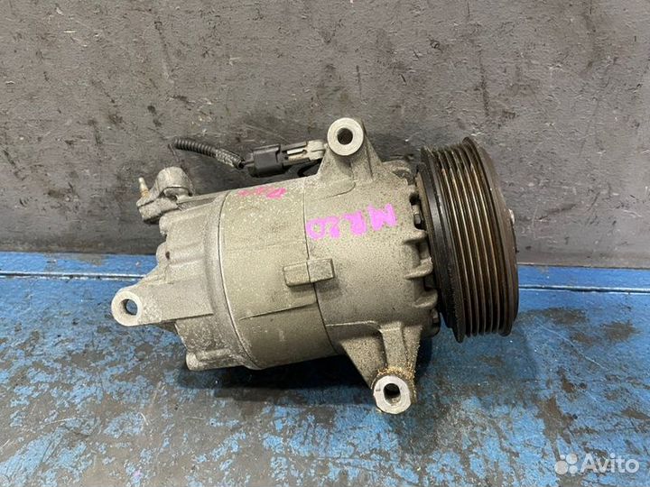 Компрессор кондиционера Nissan Qashqai J10