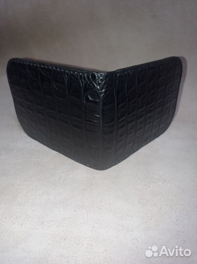 Кошелёк кожаный небольшой с монетницей