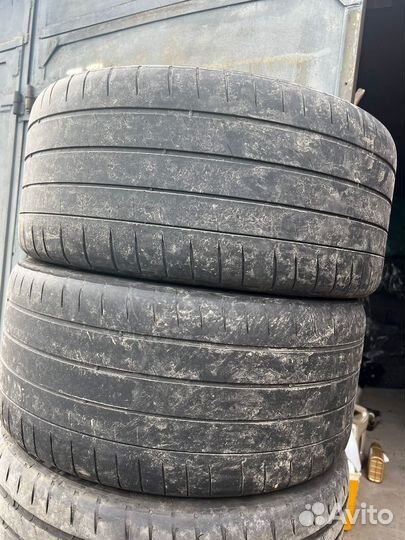 Michelin Pilot Sport 4 S 225/40 R19 и 255/35 R19 93Y