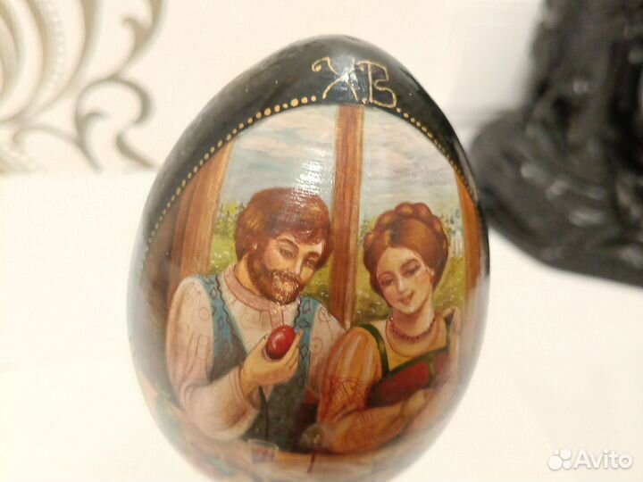 Яйцо расписное Миниатюра Пасхальная трапеза