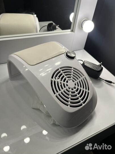 Вытяжка пылесос для маникюра и педикюра 100 вт
