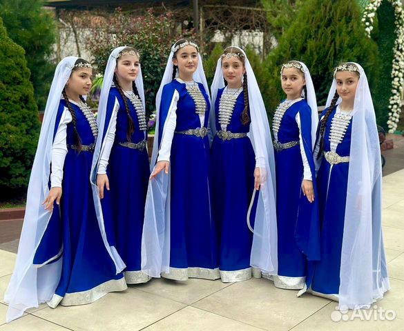 Национальные костюмы