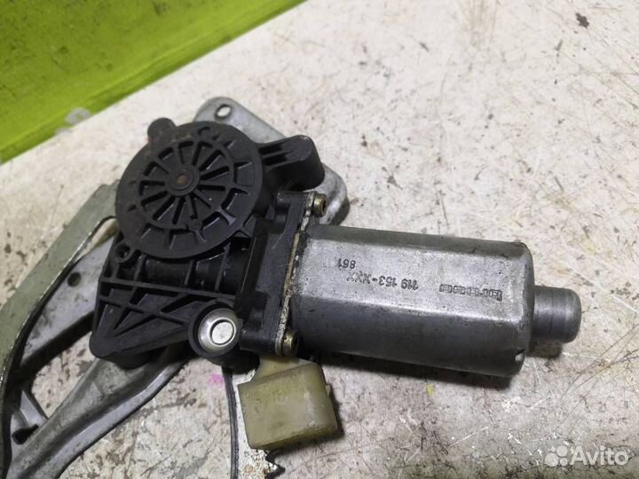 Стеклоподъемник электр. передний правый Мерседес