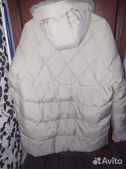 Пуховик зимний женский