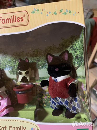 Sylvanian families семья черных котов