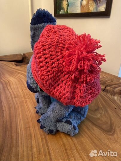 Берет новый малиновый вязаный крючком детский