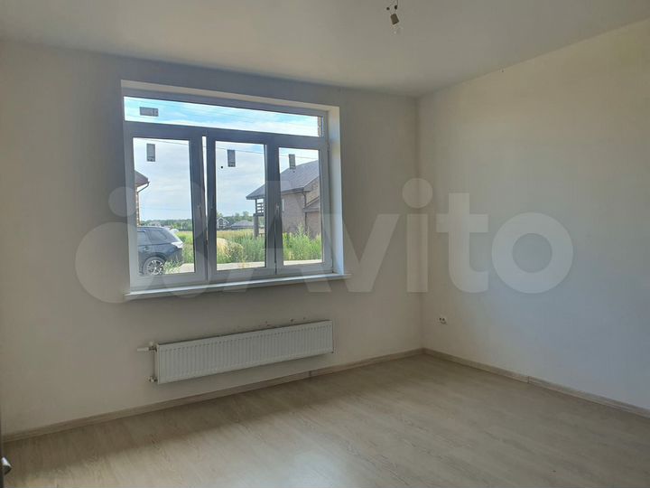 Дом 83 м² на участке 6,4 сот.