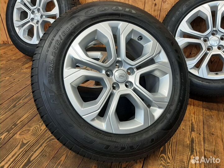 Комплект оригинальных колес R18 Renge Rover Evoque