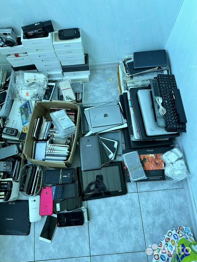 Арт 13 лот iPhone