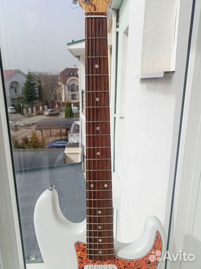 Электрогитара Fender Squier Bullet Stratocaster