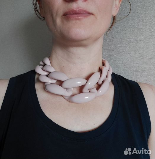 Эффектные колье-цепь