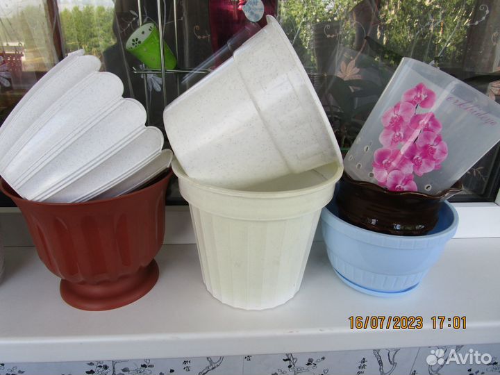 Горшки для цветов