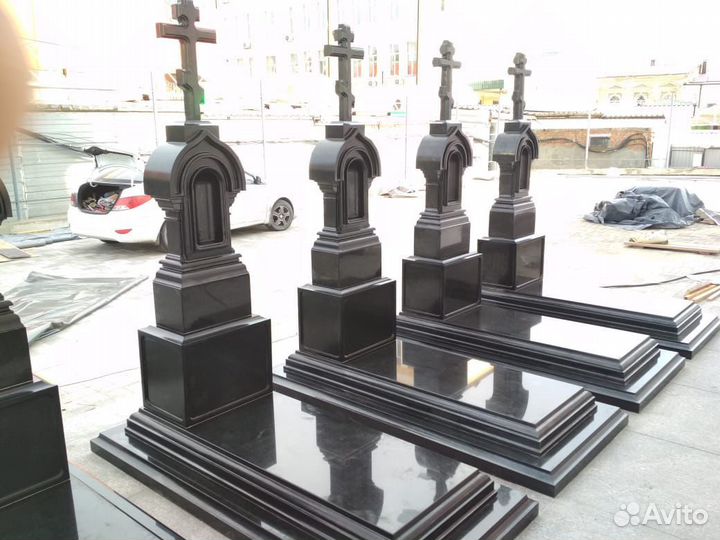 Памятники, гранитные Мемориальные комплексы