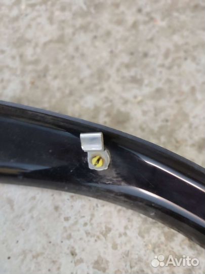 Дефлектор капота toyota rav4