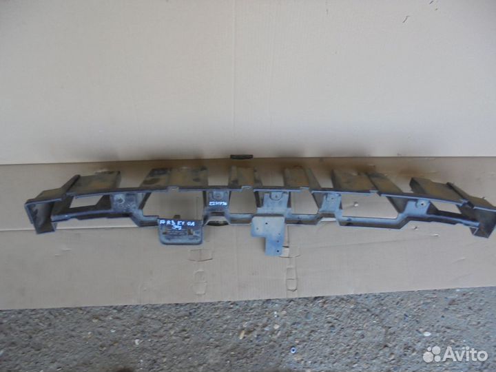 Кронштейн заднего бампера центральный Ford Kuga