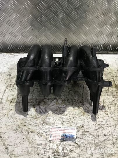 Коллектор впускной Рено Логан renault Logan 8кл