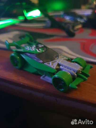 Hot wheels машинки