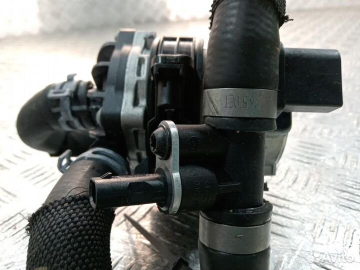 Насос водяной (помпа) Audi Q7 (4M) II рестайлинг